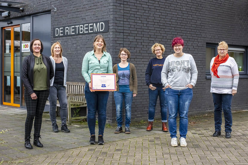 Portret van Nicole, Lydian en collega's